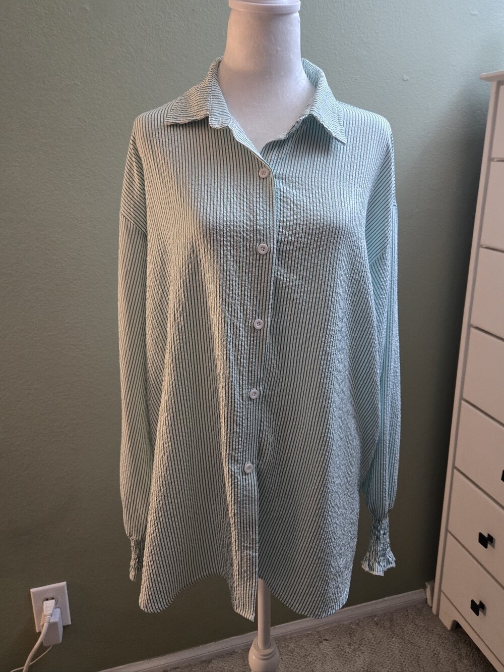 Women's Green & White Striped Button-Up Long Sleeve Blouse
